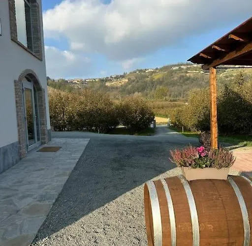 Ca D'rita Monferrato - Idromassaggio E Piscina Esterni